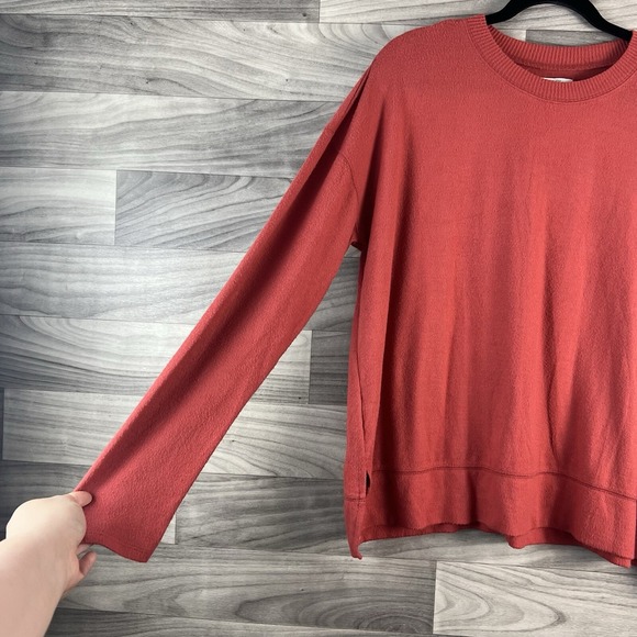 Lucky Brand Red Sweater - Picture 3 of 11